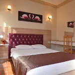 Hotel Su 3*