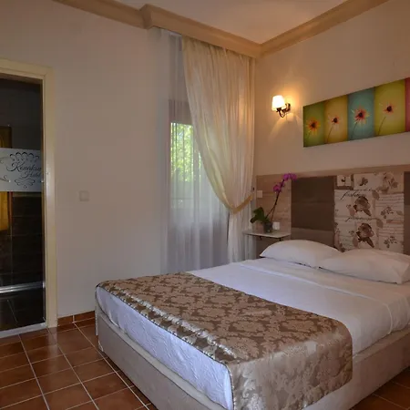 Su Hotel 3*