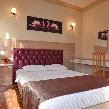 Hotel Su 3*